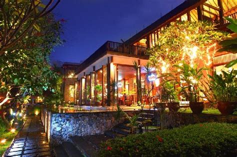 Makan Malam Romantis di 8 Tempat Fine Dining Bandung - Bolu Susu Lembang