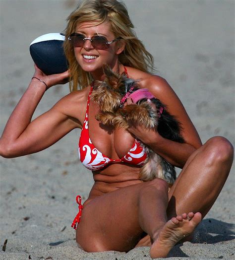 Naked Tara Reid Added By