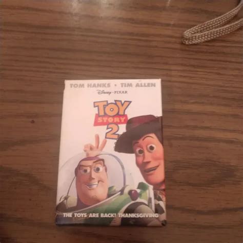 Disney Toy Story 2 Movie Release Promo Pin Button With Woody And Buzz 4