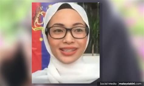 Nur farahanis ezatty adli was fined rm70,000 on sept 29 by the ayer keroh sessions court for running an unlicensed dental service. steadyaku47: Mariam Mokhtar : The many Malays we read ...