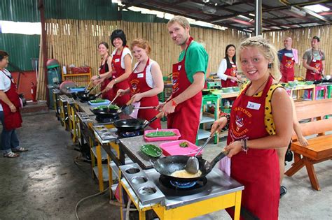 half day cooking class in a typical chiang mai house thai kitchen cookery centre book online