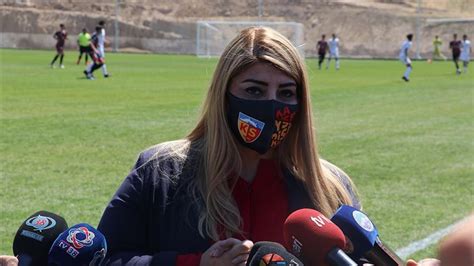 Kayserispor'un başkanı olacağına inandığımız berna hanım'ın yanındayız. Kayserispor Kulübü Başkanı Berna Gözbaşı'dan transfer ...