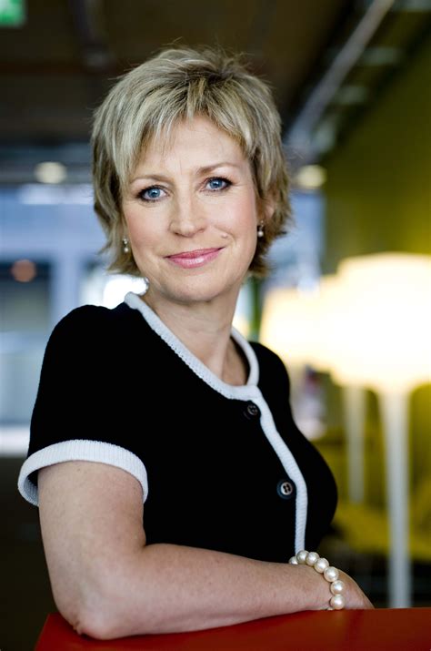 Sally Magnusson Tv Presenter And Event Host For Awards And Presentations