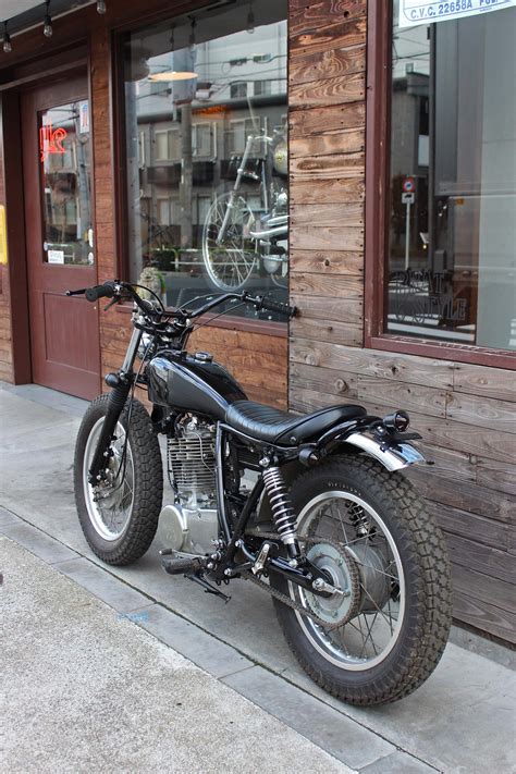 Shop the best 2017 yamaha sr400 parts & accessories for your motorcycle at j&p cycles. '98 YAMAHA SR400 Street Tracker | BRATSTYLE-ブラットスタイル