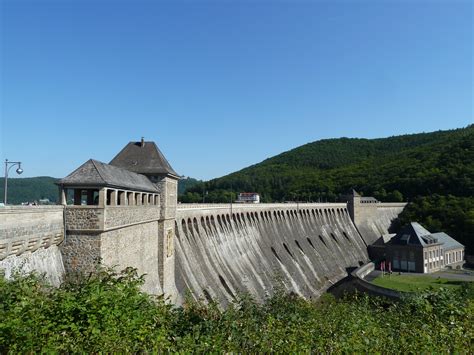 Лучшие дорожный велосипед маршруты в edersee, hessen (germany). Edersee-Staumauer Foto & Bild | mauer, landschaft, hessen ...