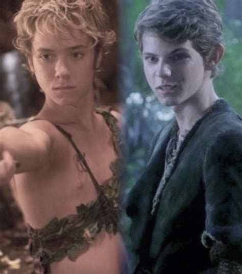 As Hot As It Is That Jeremy Sumpter S Practically Shirtless I M More Attracted To Robbie Kay