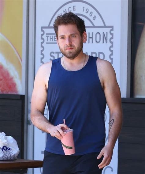 Jonah Hill Is Unrecognizable See His Slimmed Down Toned Up Body