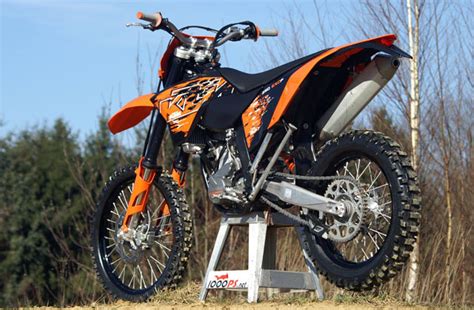 Over the next few lines motorbike specifications will provide you with a complete list of the available. KTM 250 EXC-F - Testbericht