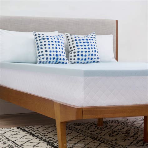 The milliard mattress topper has 100 percent gel memory foam to contour to your body's shape while sleeping. Linenspa 2 Inch Gel Infused Memory Foam Mattress Topper Review