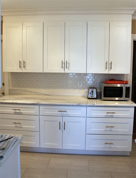 We help over 350 families, contractors & home builders with their new discount kitchens in denver our kitchen cabinet designers are experienced in all elements of construction and design while giving. Pin by louise roddy on Mine | Solid wood kitchen cabinets, Wholesale cabinets, Kitchen remodel