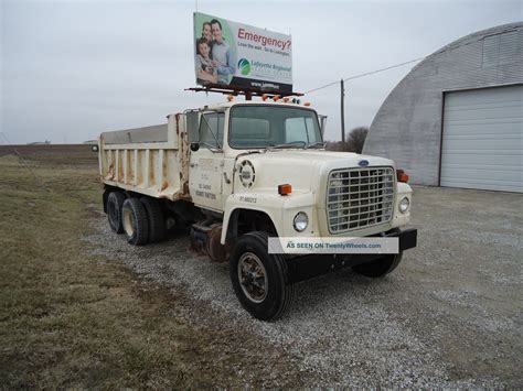 1985 Ford 8000