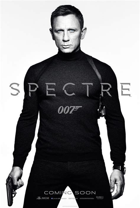 Ciaこちら映画中央情報局です Spectre 007シリーズ最新作 スペクター が、70年代の 死ぬのは奴らだ のロジャー・ムーアに