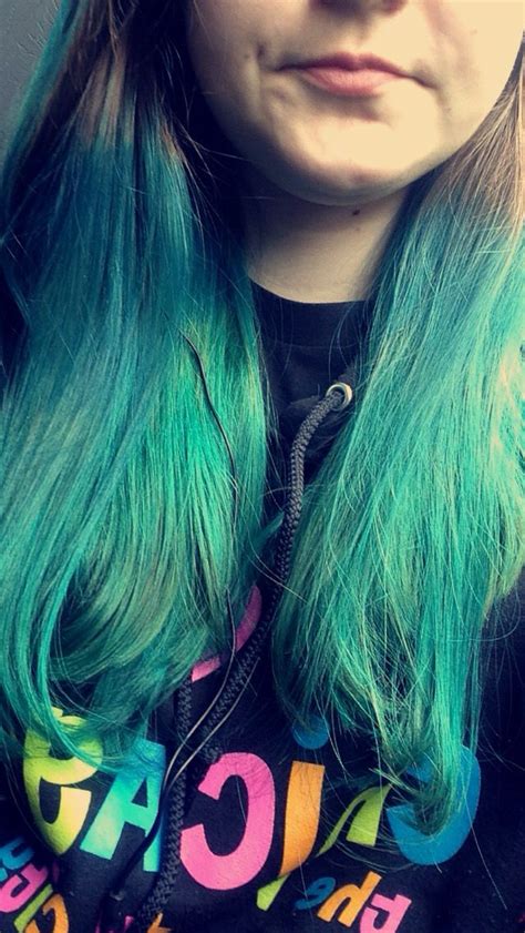 Splat hair dye is awful even if you don't bleach (your hair). Splat Ocean Ombre Hair Dye | Dyed hair ombre, Dyed hair ...