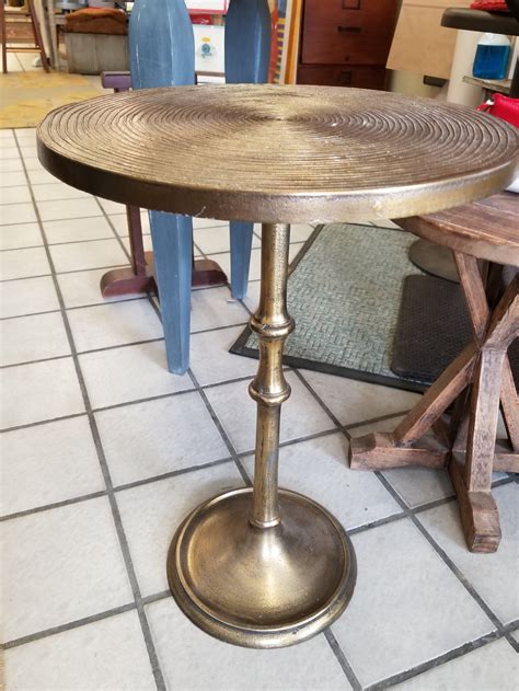 Gold hammered metal drum cala accent table. Gold Round Metal Side Table | Round metal side table ...