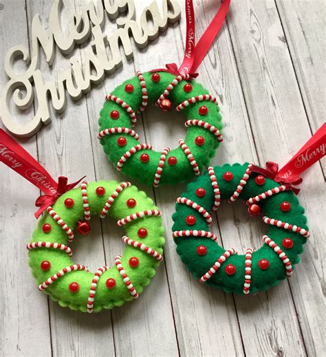 Mini Felt Christmas Wreath Felt Beaded Christmas Ornament Handmade T