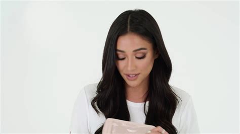 Shay Mitchell Introduces The Cosmetic Case BÉis Youtube