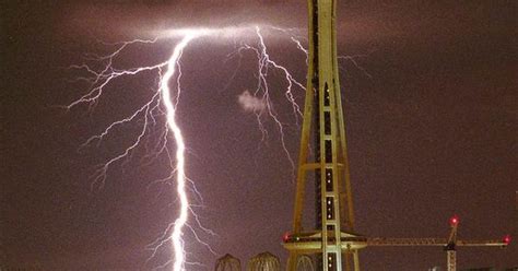 Seattle Space Needle Turns 50 Lightning Strikes West Of The Space