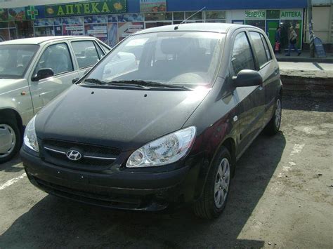 Overall viewers rating of hyundai getz 2010 is 4 out of 5. 2010 Hyundai GETZ specs, Engine size 1.4, Drive wheels FF ...