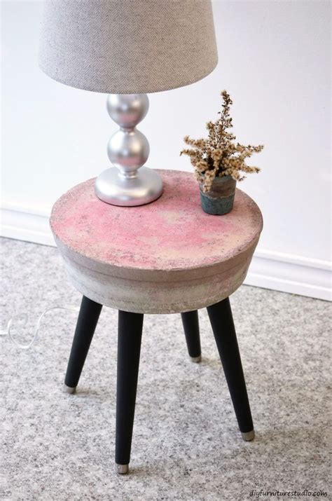 DIY cement side table. Tutorial. | Cement siding, Cement table, Diy