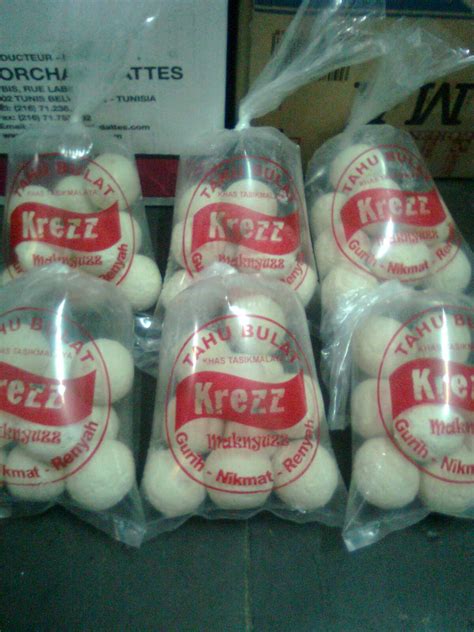 tahu bulat krezz''ciri khas tasikmalaya