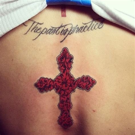 I post videos,pictures, and anything of hers. India Westbrooks Writing Upper Back Tattoo | Steal Her Style