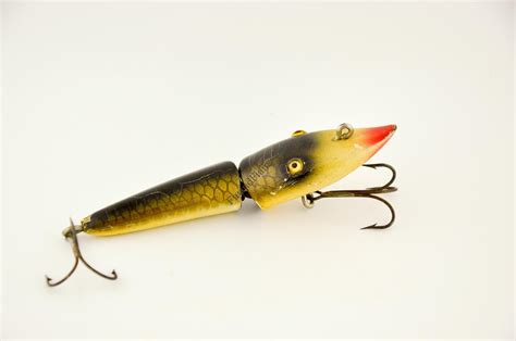 Moonlight Jointed Pikaroon Lure - Fin and Flame Fishing ...