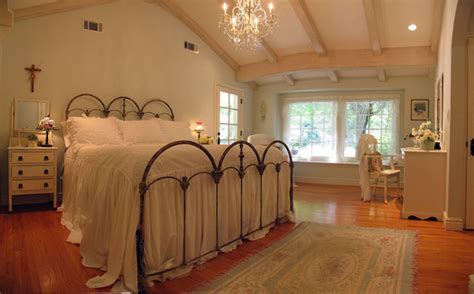 Beadboard Cottage Master Bedroom Remodel Un Shabby Chic Traditional