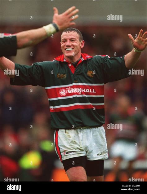 Leicester Tigers Tim Stimpson Celebrates After His Late Penalty Kick