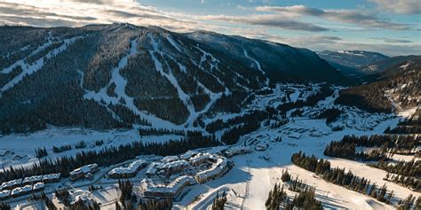 Sun Peaks Resort Is The Ski Spot You Need To Check Out This Winter
