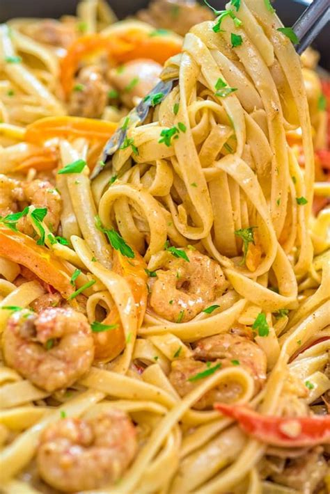 This Delicious Cajun Chicken And Shrimp Pasta Makes An Easy Quick And