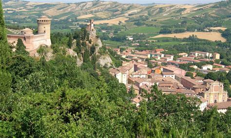 So schön sind die Dörfer in der Emilia-Romagna