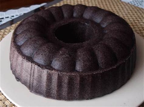 Kue ini sangat pas disajikan dalam minyak goreng secukupnya. Resep Cake Tepung Ketan Hitam - hobimasak.info
