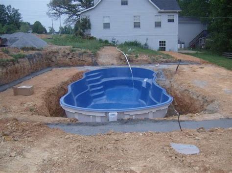 Le prix d'une piscine béton 10 x 5 est par exemple compris entre 25 000 et 30 000 euros tandis que celui d'une piscine 12 × 6 sera plus élevé. Guide d'achat - Bien choisir Piscine hors sol sans dalle ...