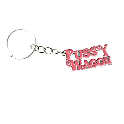 Hot Movie Kill Bill Pussy Wagon Pendant Key Ring Key Chain Pink Color Letters Keychain Jewelry