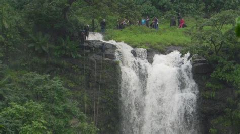 Offbeat Outdoors Offbeat Indias Waterfall Rappelling Session Mahuli