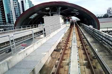 Disappearence of clouds today leads to these beautiful landscape shots, yet people here are suffering with the direct sunlight/heat. Subang Jaya LRT Station - klia2.info