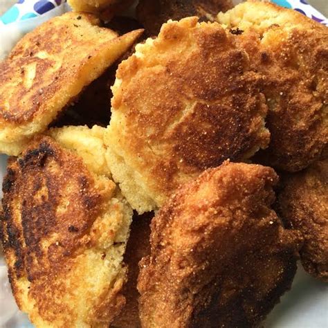 Besides muffins, jiffy corn muffin mix can also be used to make perfectly crispy butter pancakes. fried jiffy cornbread