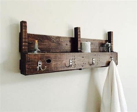 Bathroom Pallet Wood Projects
