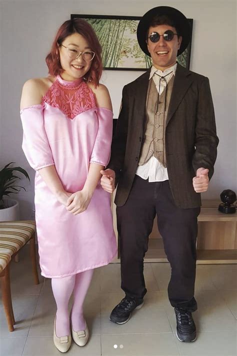 Get Stoked These 80s Couples Costumes For Halloween Are Totally Btchin 80s Couple Costume