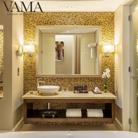 Hotel Bathroom Cabinet Rispa