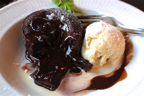 Classic chocolate mousse makes any dinner feel a little more fancy. Côte Brasserie Windsor | A Glass Of Ice | Bloglovin'