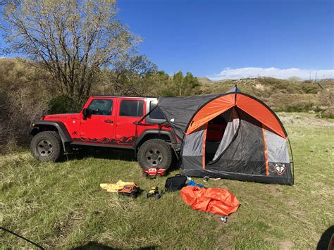 Cabin tents have long been the preferred tent style for those looking for a long relaxing holiday on fraser island or in the bush. Tent camping is better with a Jeep in it : Jeep