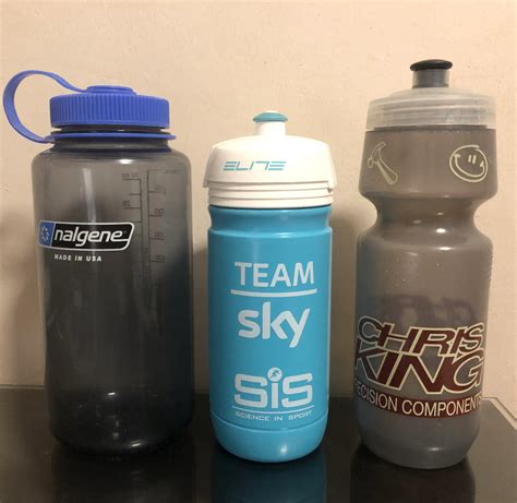 Which water bottle to use for cycling? - Bike Guru