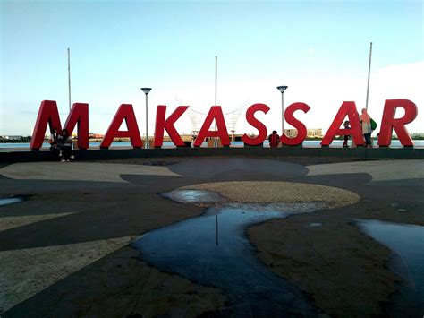 Pantai Losari Makassar Indonesia Spot Foto Foto Dan Tempat
