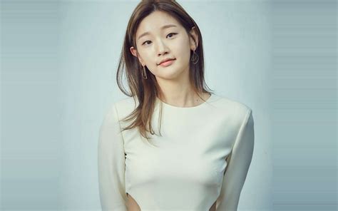 박소담 / park so dam. Facts about South-Korean Star Park So-dam; Who Is She ...