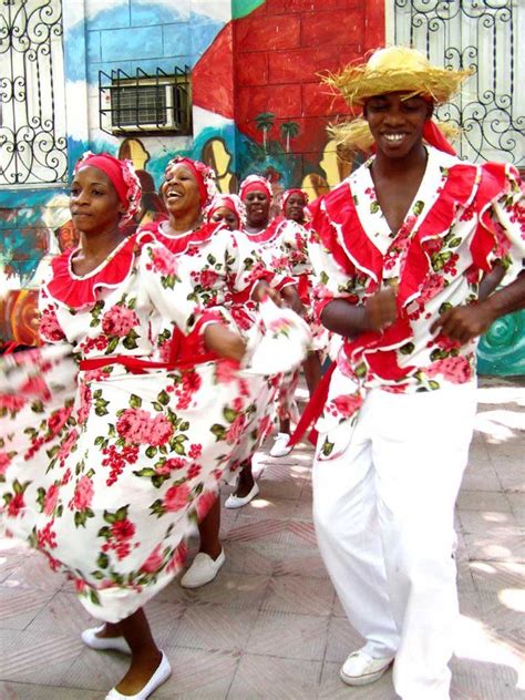 El Baile En Cuba Cuban Folk Dance Cuban Culture Visit Cuba Havana