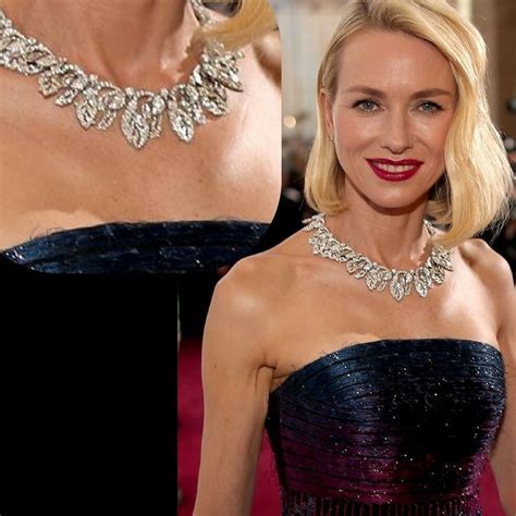 Naomi Watts At The 2016 Oscars She Accessorized Her Strapless Armani