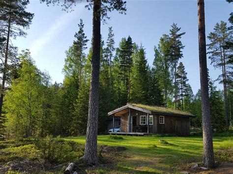 For many, a snowy log cabin or lodge in sweden or finland is the ideal winter holiday. Summer Log Cabins in Sweden & Finland | Nature Travels
