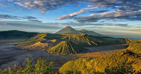 Bromo Kawah Ijen 2d1n Tour Quick And Easy Booking With Traveloka