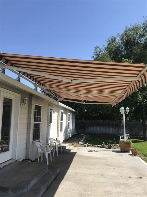 Motorized Retractable Awning With Climate Sensor Northwest Shade Co